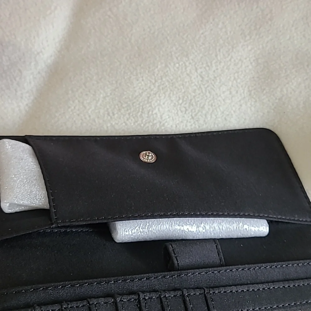 NEW Vintage Nine & Company Trifold Wallet Multi Compartment Snap Zip Expand